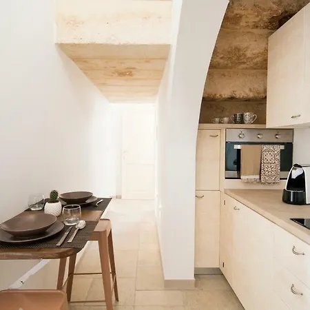 Dimora Via Vitti - Puglia Mia Apartment *