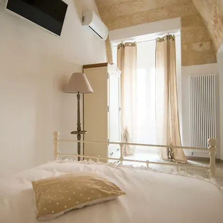 Dimora Via Vitti - Puglia Mia Apartment